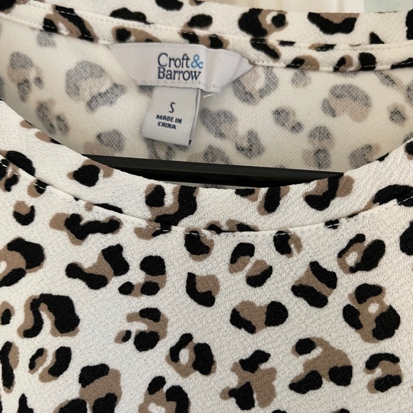 Leopard top - Picture 2 of 2